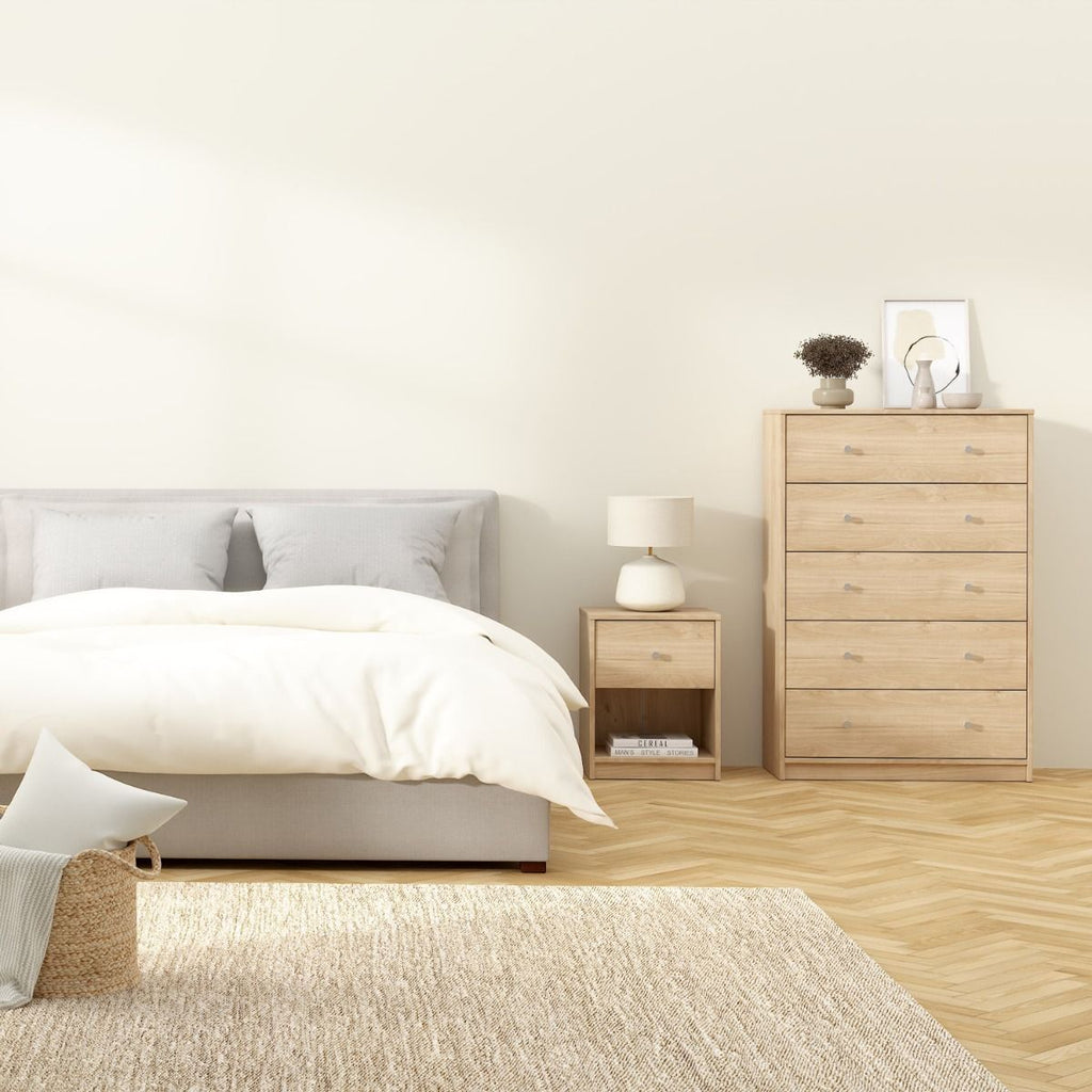 May Chest of 5 Drawers in Jackson Hickory Oak