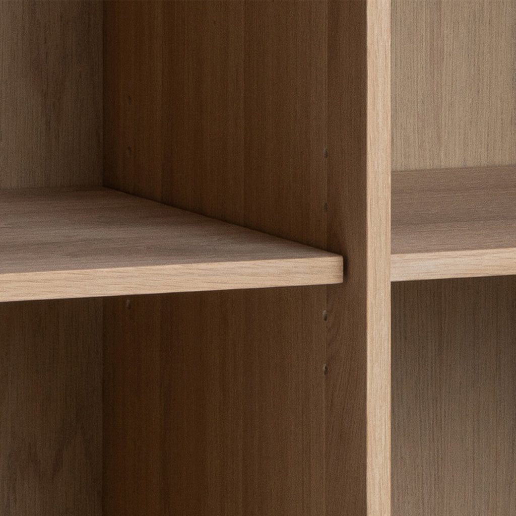 Linley Cabinet with 2 doors and 4 shelves in White Oak